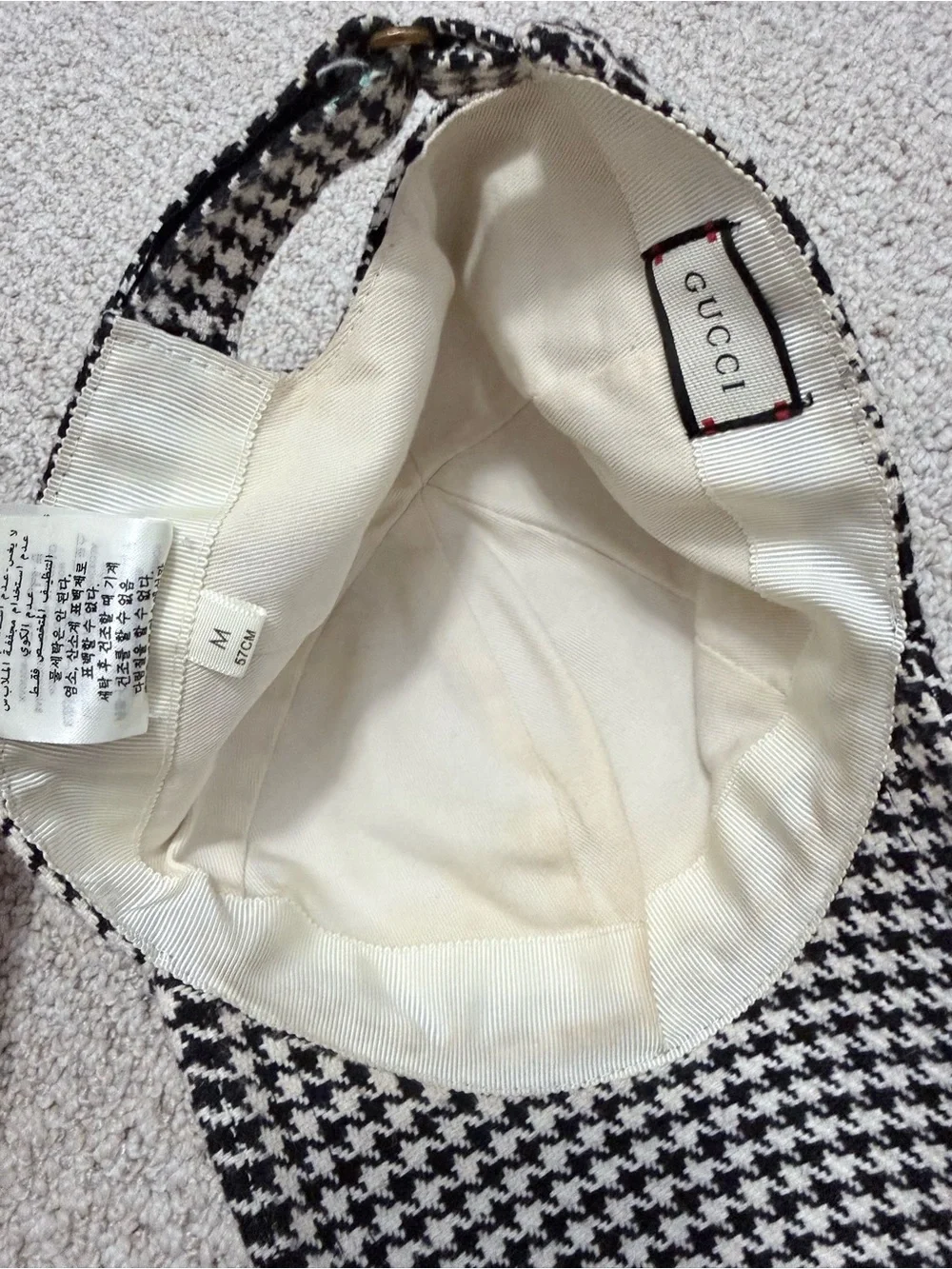 Gucci Worldwide Houndstooth Cap